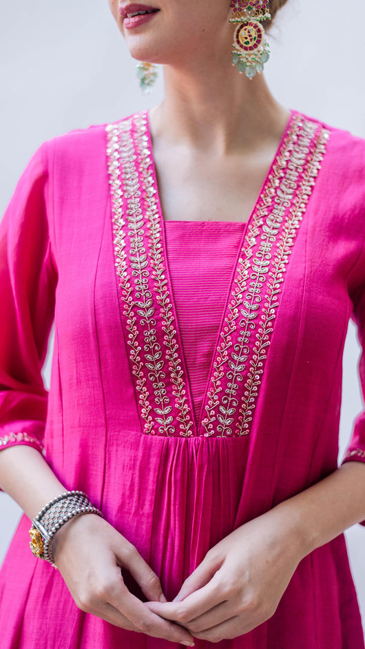 Yara A-line Kurta Set (Rani)