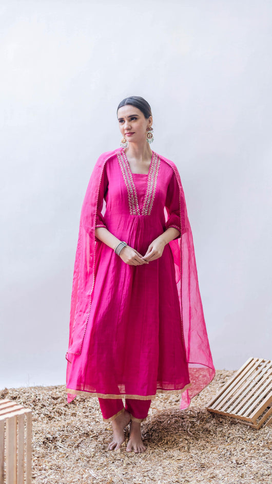 Yara A-line Kurta Set (Rani)