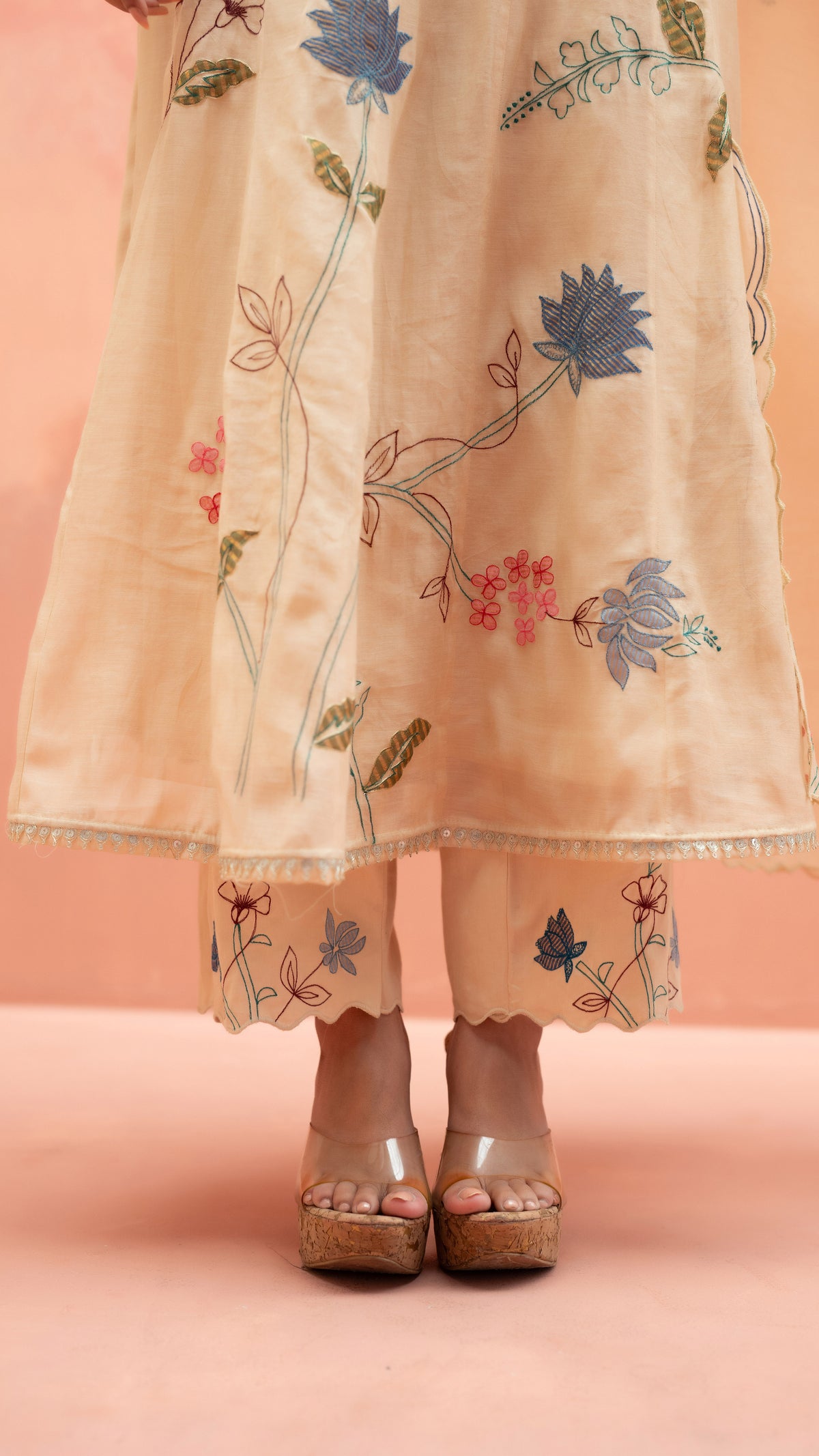 Color_Beige