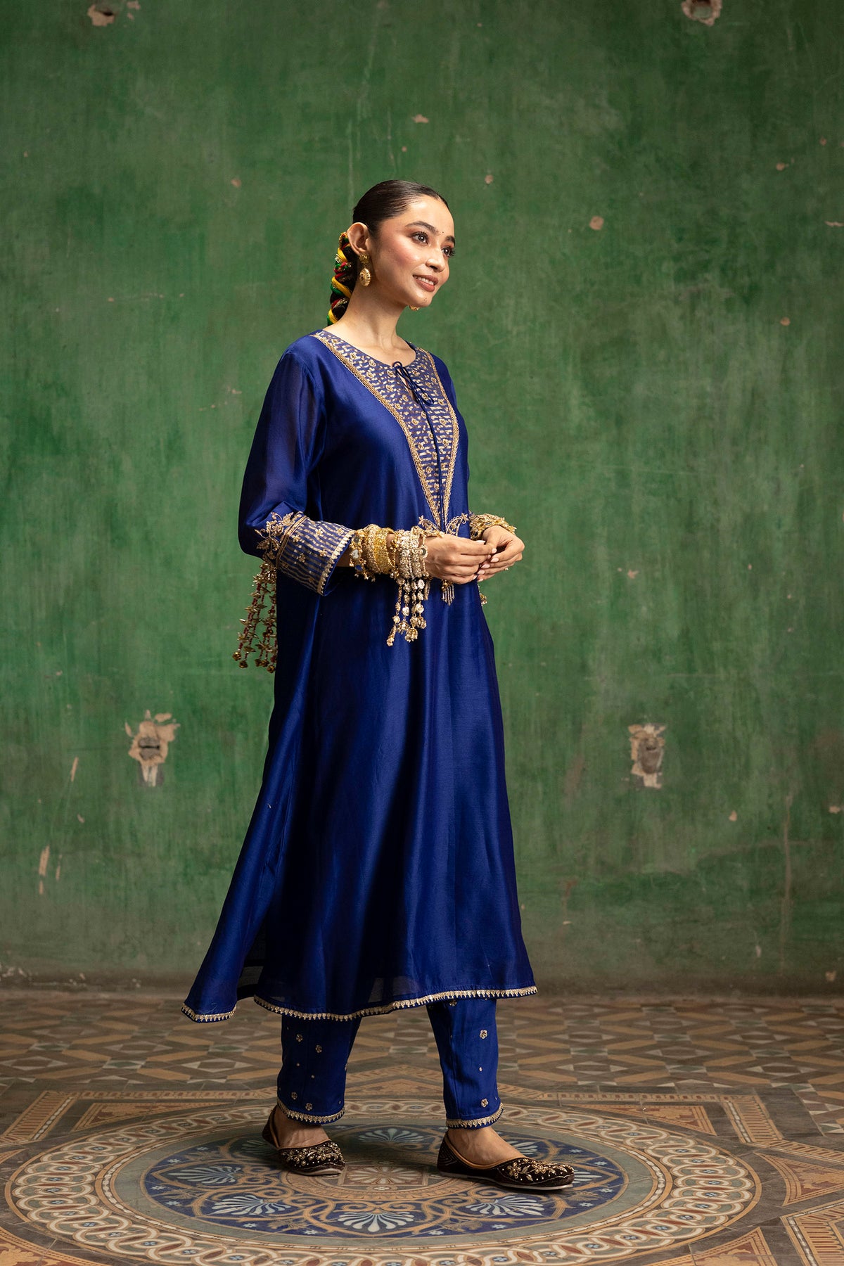 Saanjh Silk Chanderi Aline Kurta Set in Morpankhi