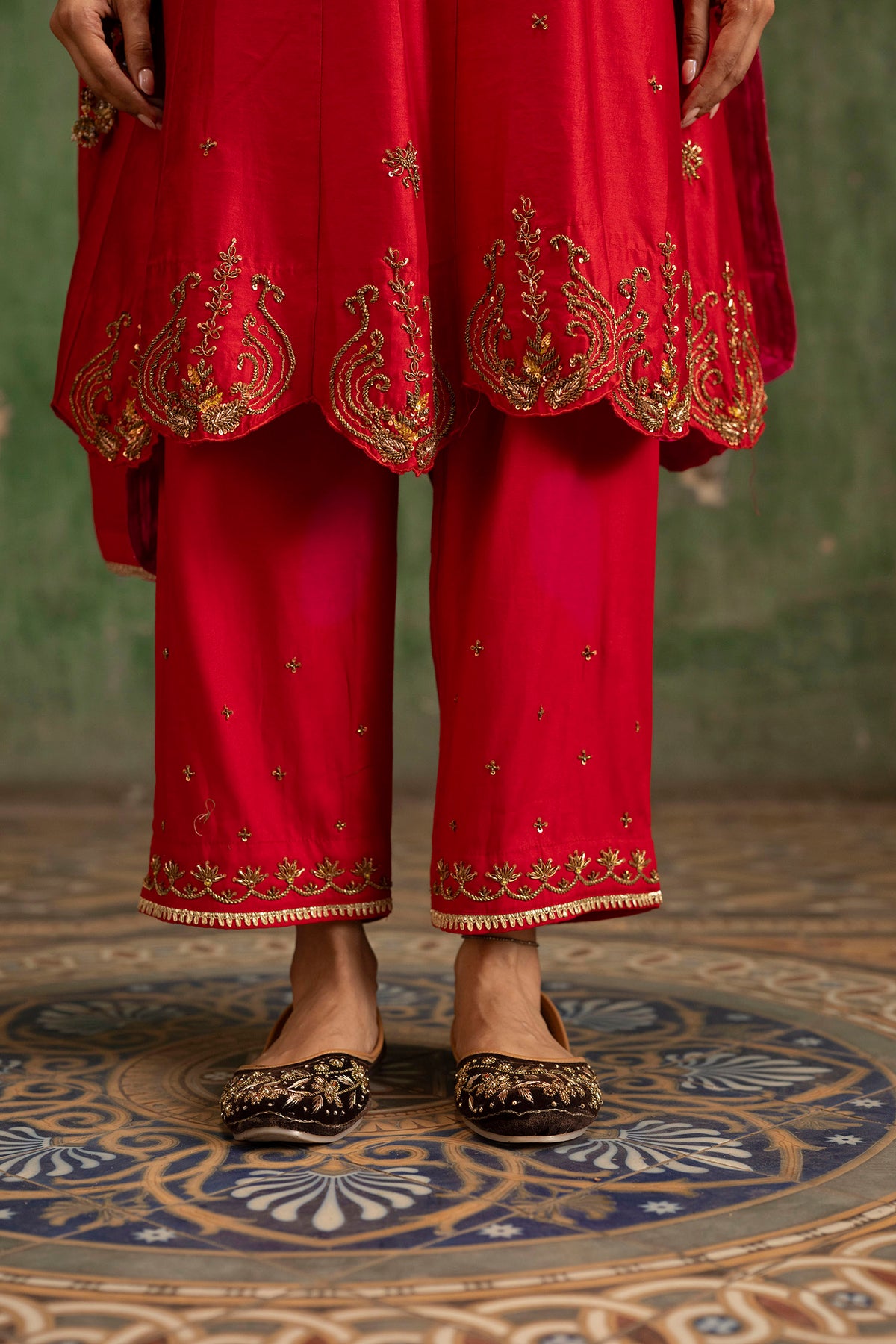 Piroi Silk Chanderi Anarkali Set in Surkh
