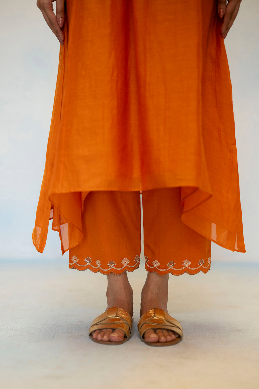 Noorani Mul Chanderi Aline Kurta Set