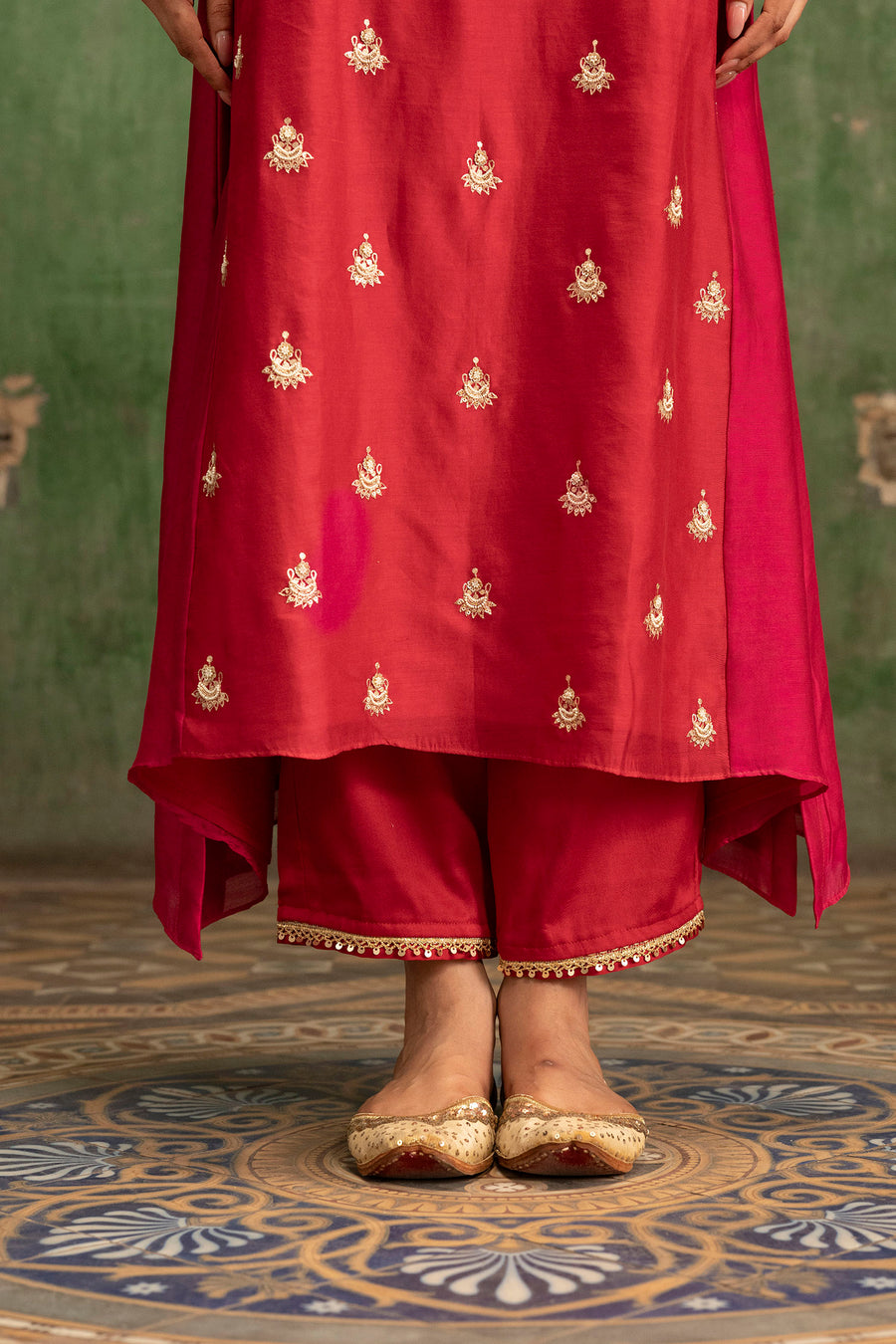 Guldaasta Mul Chanderi Aline Kurta Set in Surkh