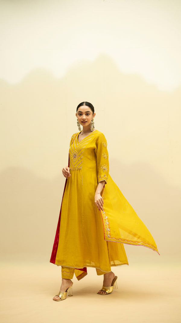 Color_Yellow