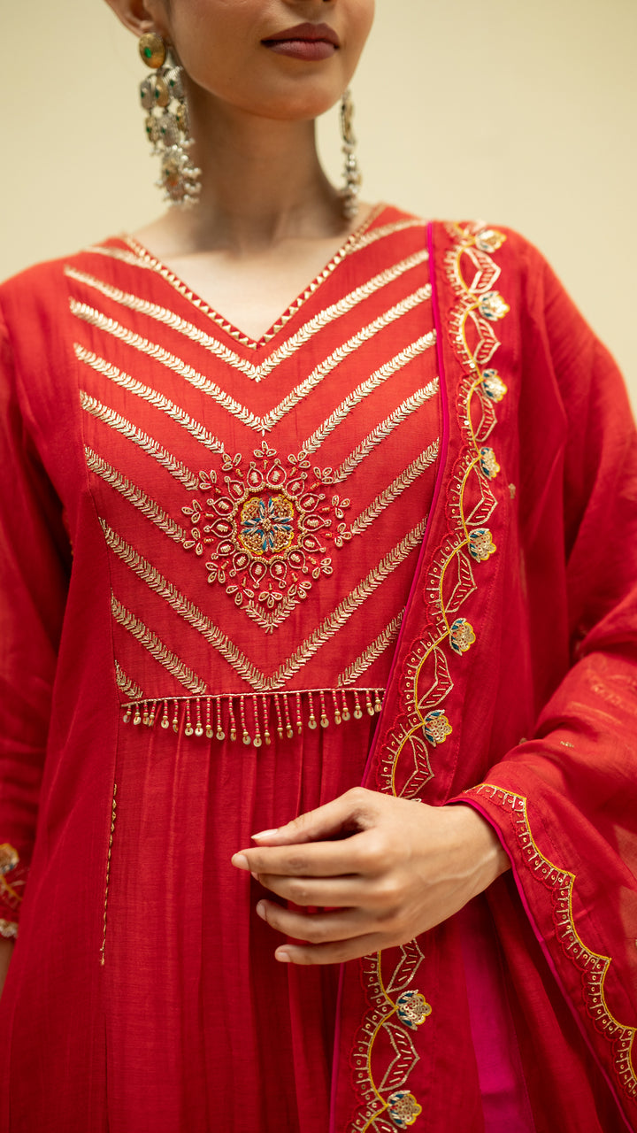 Jhoomar Set