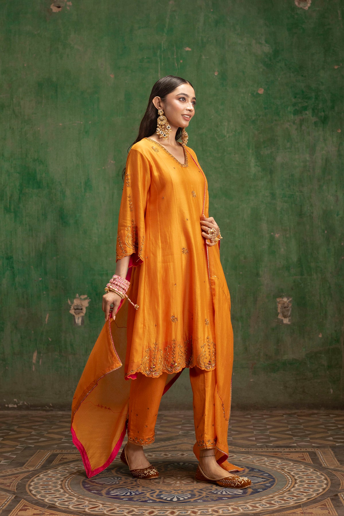 Piroi Mul Chanderi Anarkali Set in Narangi