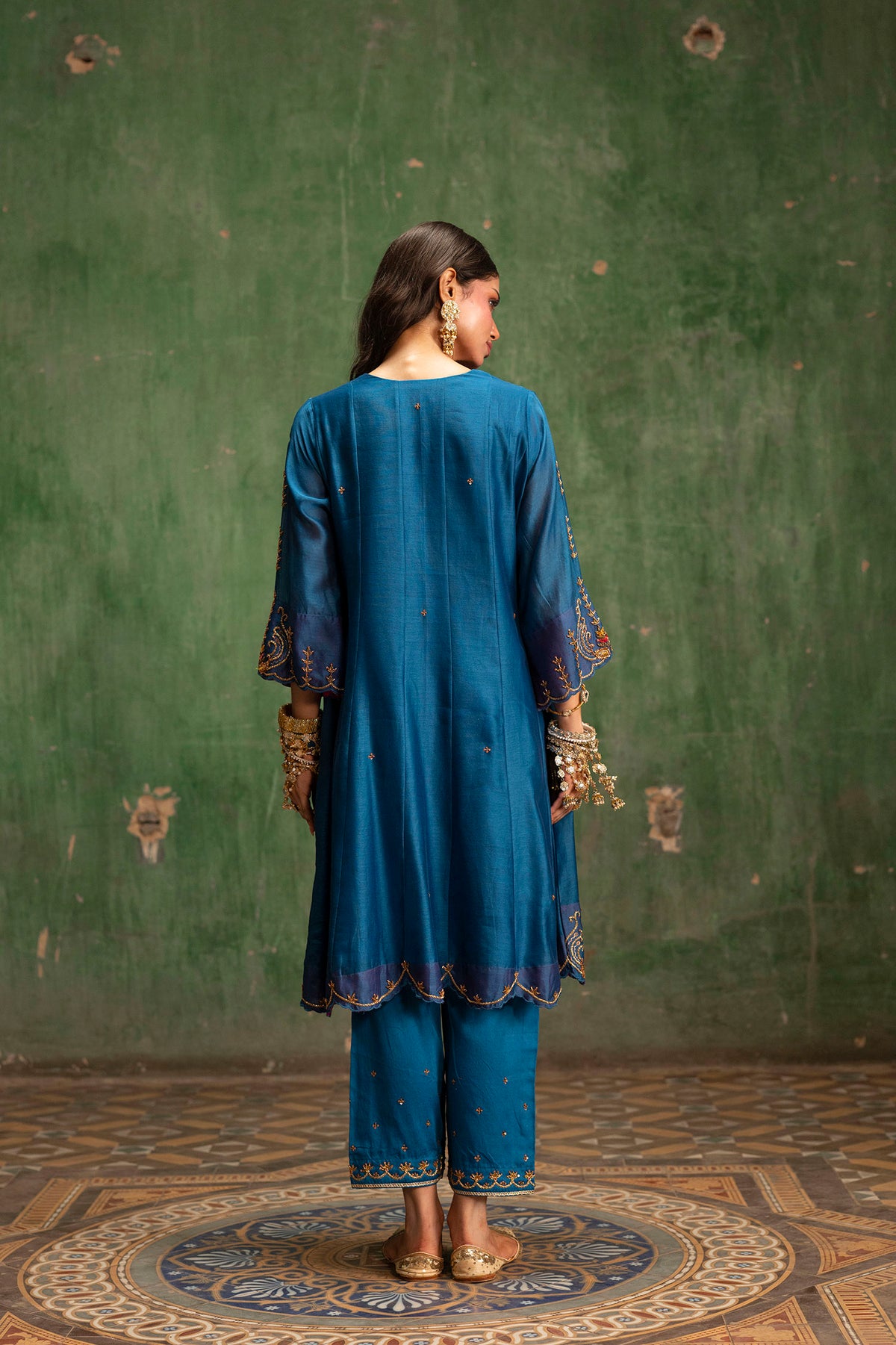 Piroi Mul Chanderi Anarkali Set in Neela
