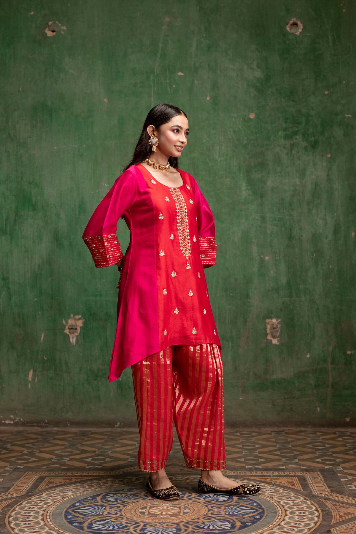 Guldaasta Silk Chanderi Co-ord Set in Red