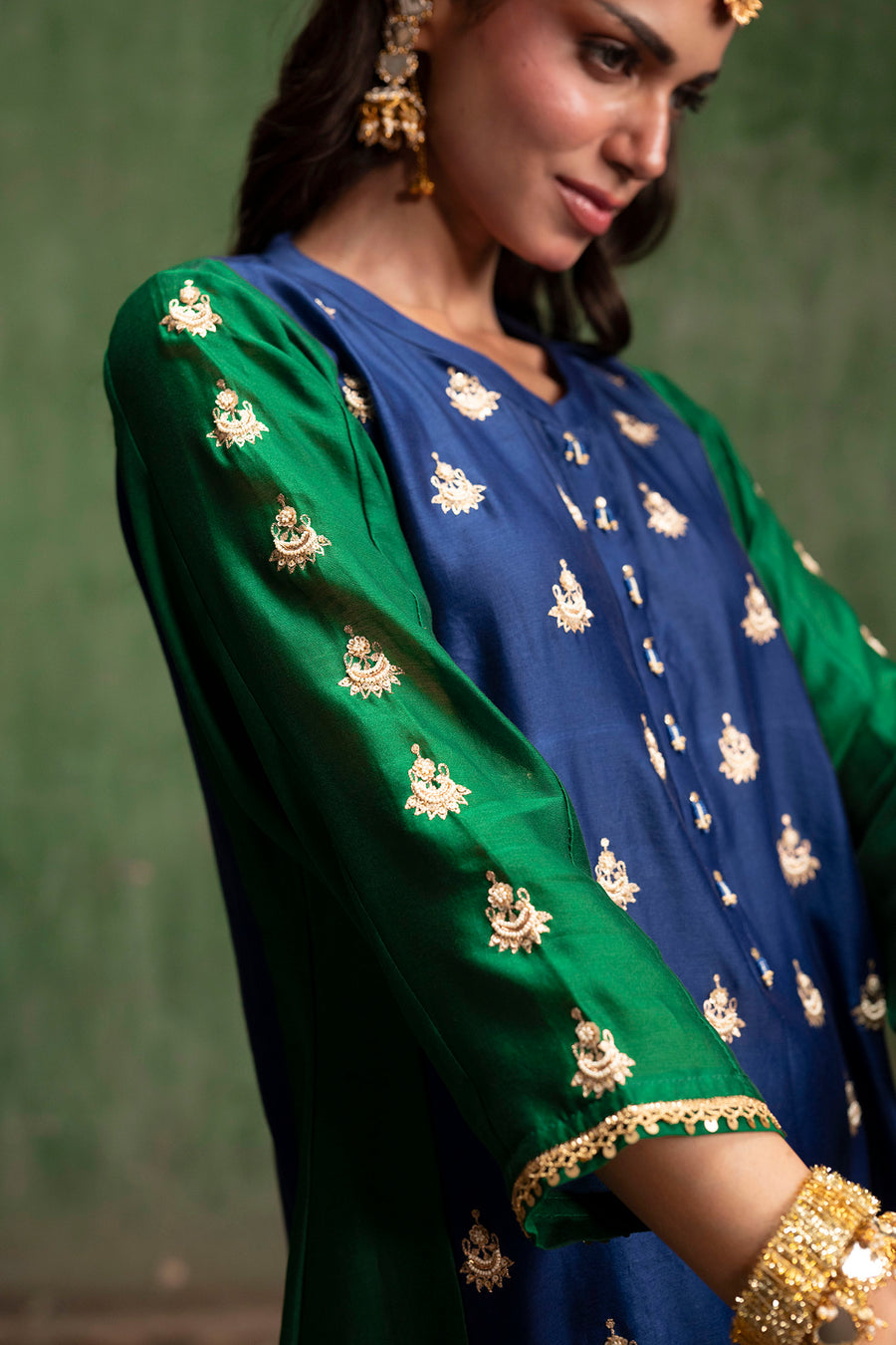Guldaasta Mul Chanderi Aline Kurta Set in Morpankhi