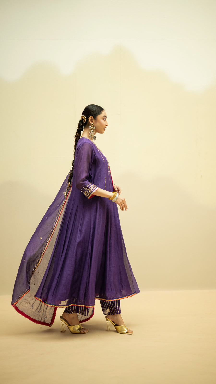 Taarini Mul Chanderi Anarkali Set