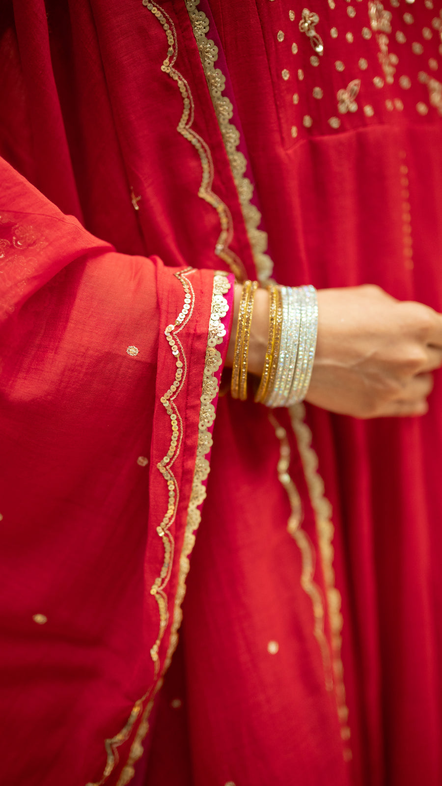 Taarini Mul Chanderi Anarkali Set in Red