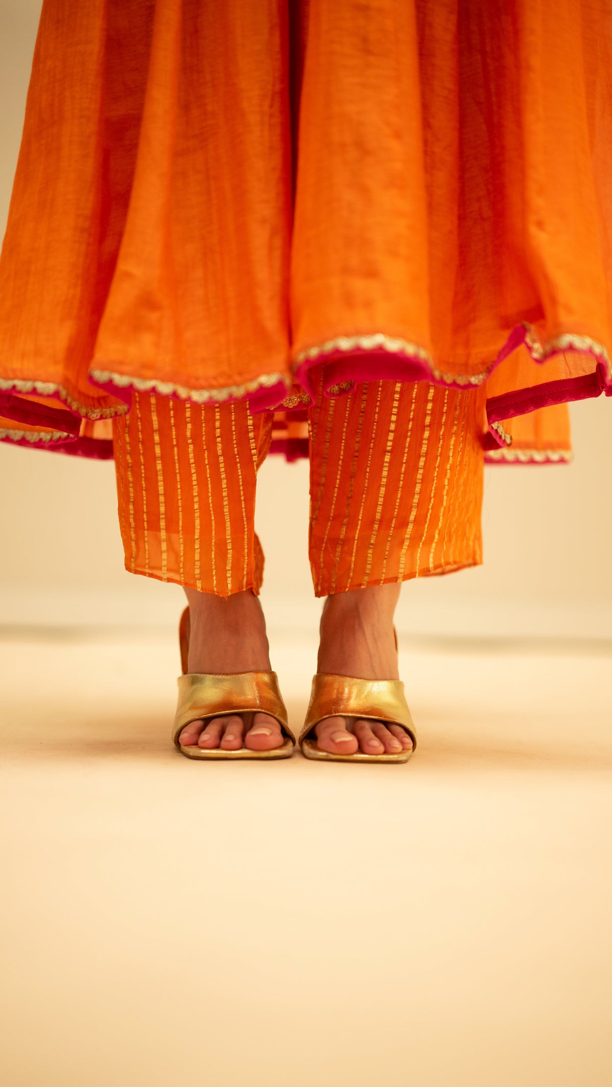 Color_Orange