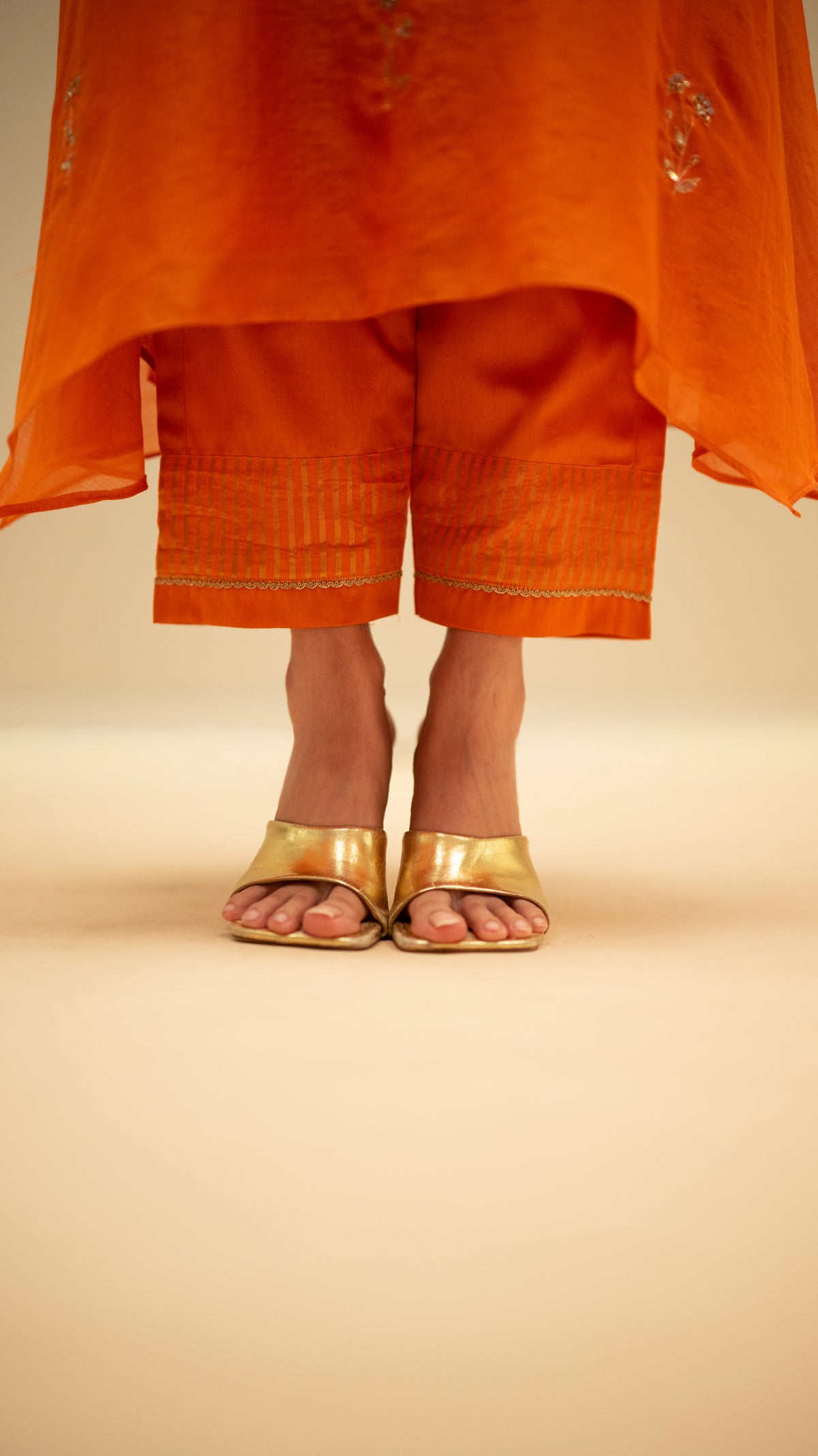 Color_Orange