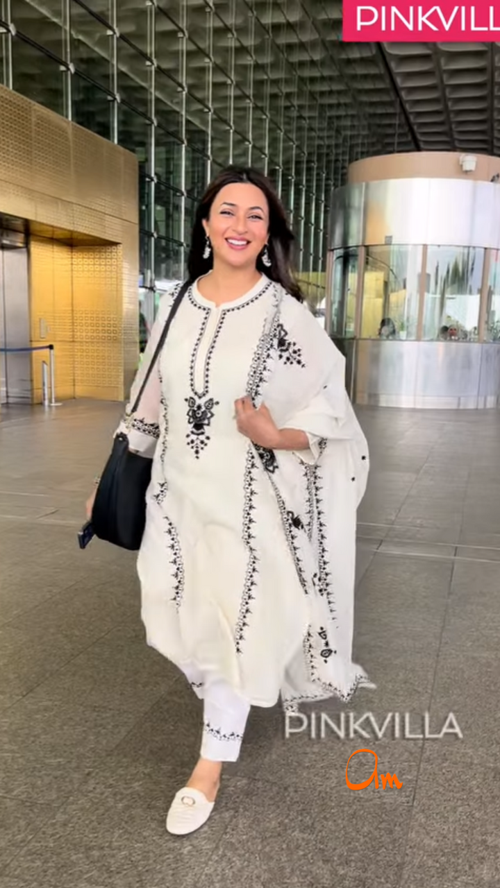 Parchhai Kurta Set (Pearl White)