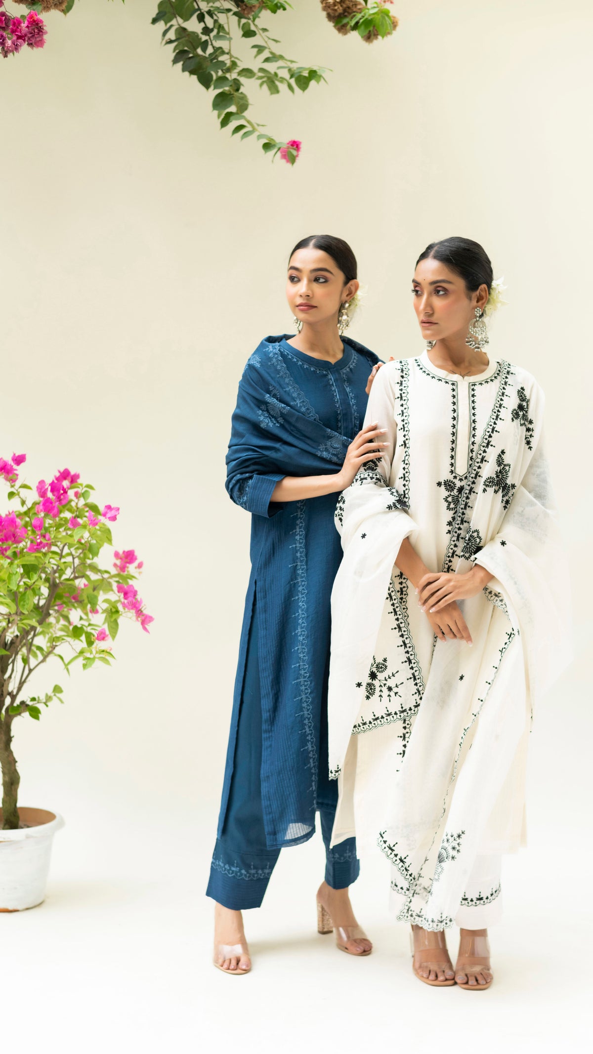 Parchhai Kurta Set (Midnight Blue)