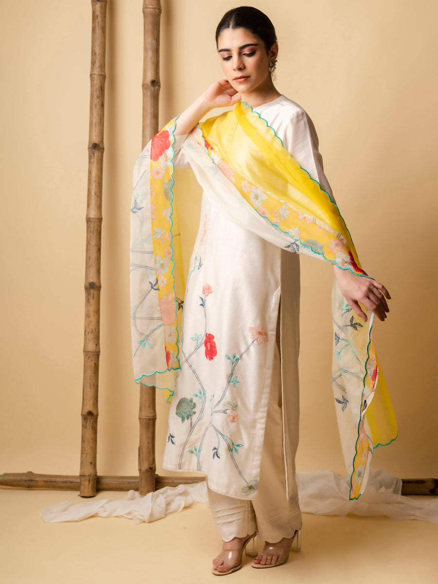Color_Pearl White