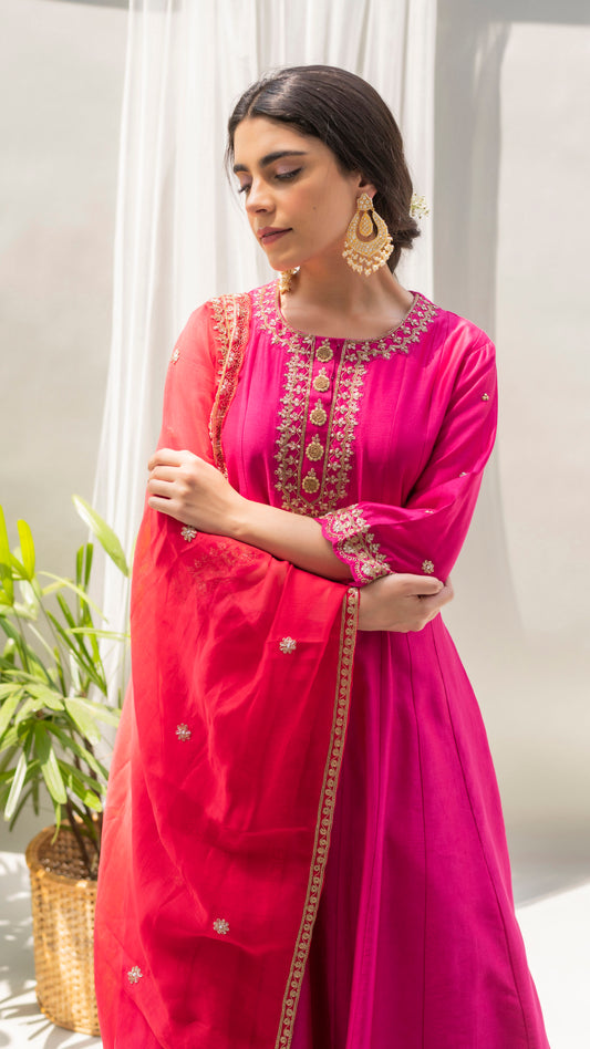 Dahliya Anarkali Set (Fuchsia)