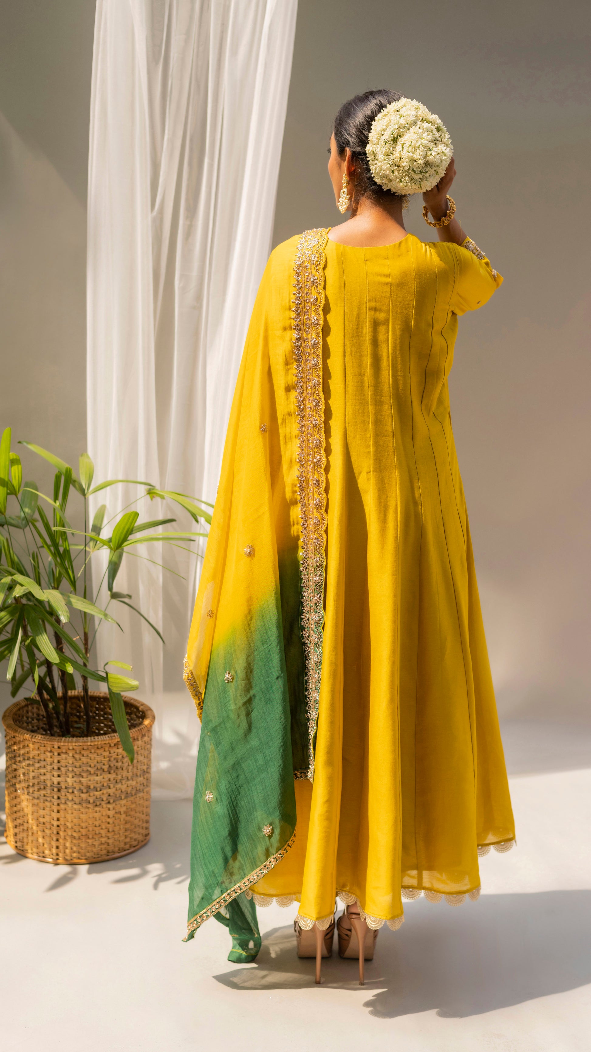 Dahliya Anarkali Set (Yellowish green)