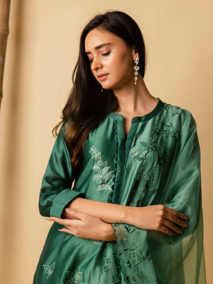 Leaf Applique Kurta Set (Emerald Green) - AM