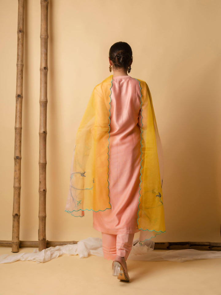 AM Floral Applique Kurta Set (Coral Peach)